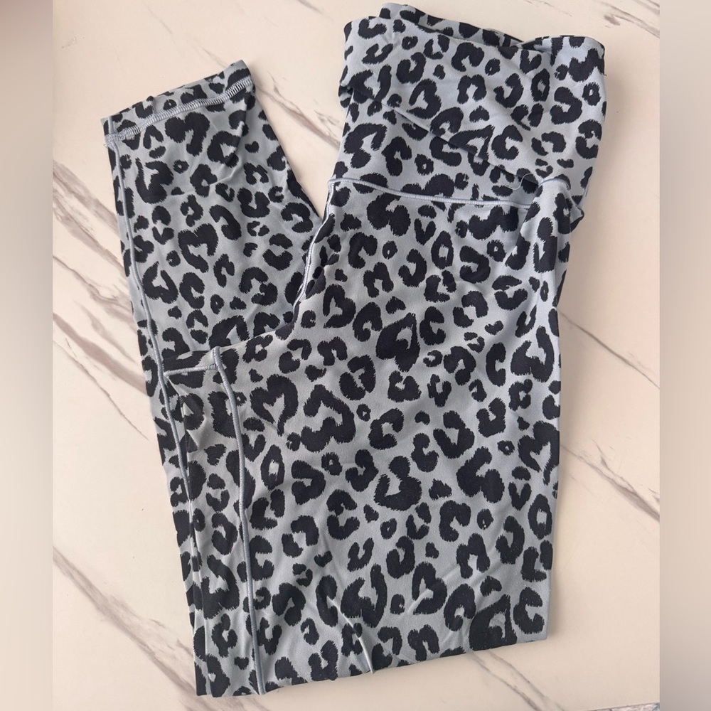 Aerie Blue and Black Leopard Patterned Leggings